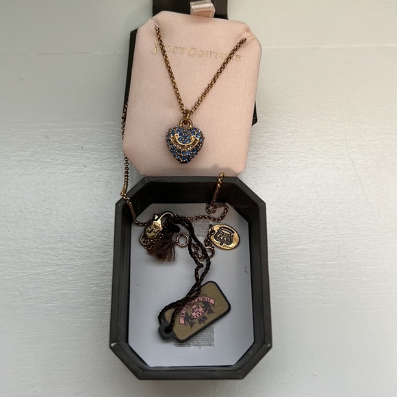 NWT Juicy Couture Heart Necklace - Picture 2 of 2